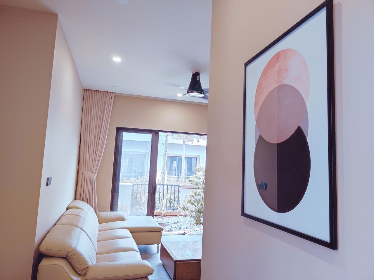 Bán nhà mặt phố Đội Cấn, Ba Đình, giá rẻ như ngõ, kinh doanh sầm uất, 230m2, giá 57 tỷ