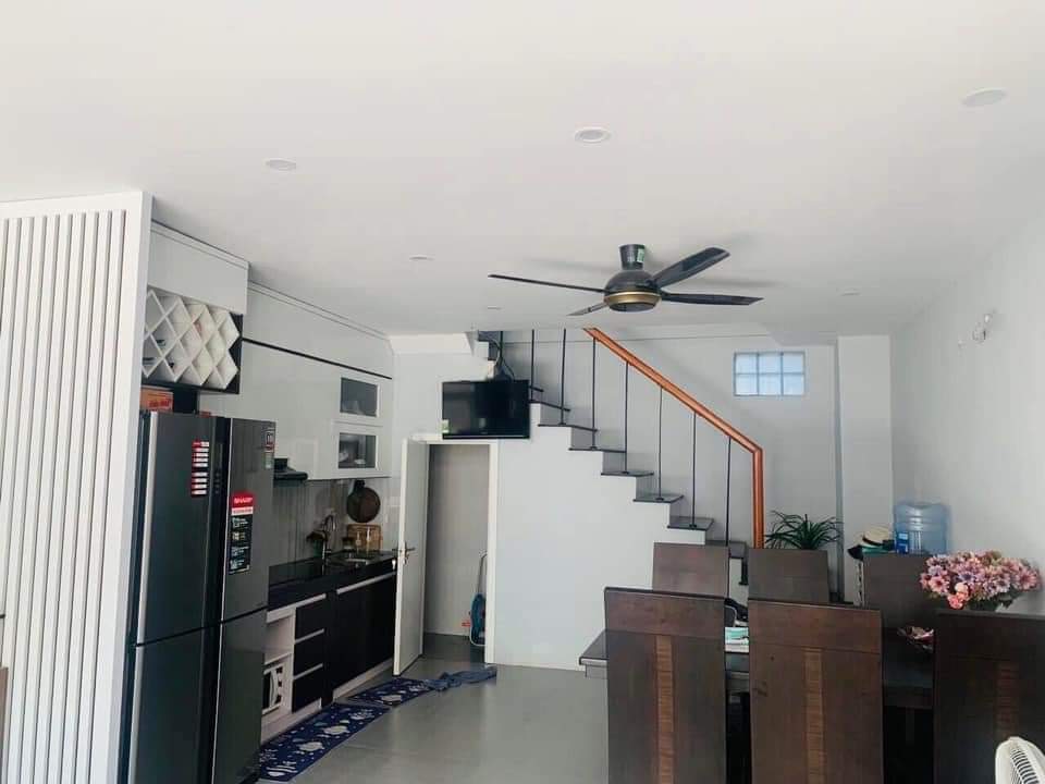 Bán Toà CCMN Văn Miếu - Đống Đa - 88m2 - 8 Tầng - MT 4.8m - 14.3 Tỷ.