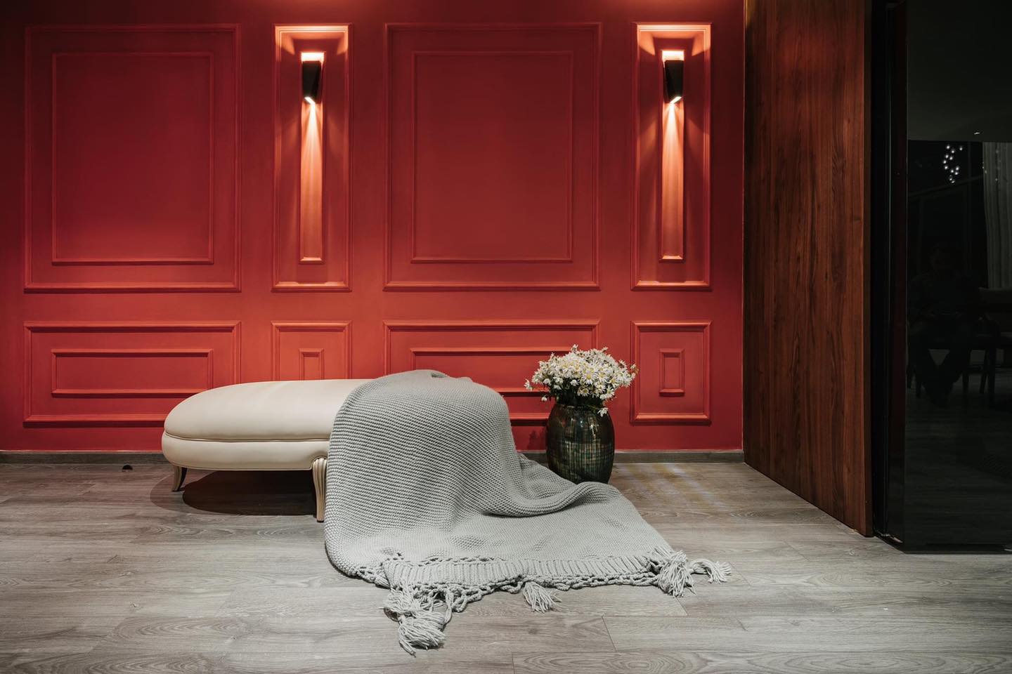 Bán đất tặng nhà P HIẾM Sài đồng,,Long Biên KD, VP,MT 5,9m, DT 120m2 Giá 11 Tỷ