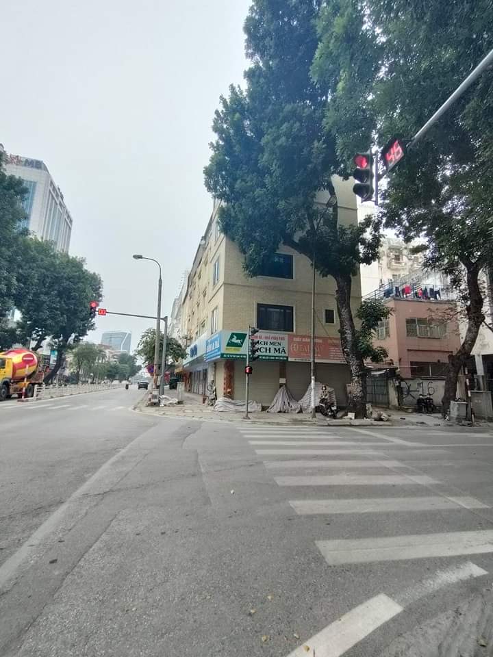 LÔ GÓC MẶT PHỐ ÔTÔ TRÁNH KINH DOANH ĐỈNH- TRỊNH HOÀI ĐỨC- ĐỐNG ĐA-DT 50m2-6T-MT 12m-Giá 28 tỷ.