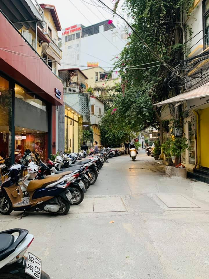 Bán nhà MP Hạ Hồi, 42m2 x 6 tầng, mt 4m, 19 tỷ