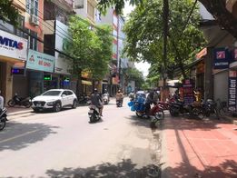 Bán nhà mặt phố Hoàng Văn Thái Thanh Xuân 2 mặt tiền 121m 36.8 tỷ đường rộng ô tô tải tránhBán nhà mặt phố Hoàng Văn Thái Thanh Xuân 2 mặt tiền 121m 36.8 tỷ đường rộng ô tô tải tránh