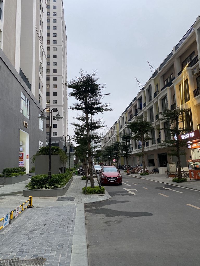 Bán liền kề iec- thanh trì diện tích110m, kinh doanh đỉnh