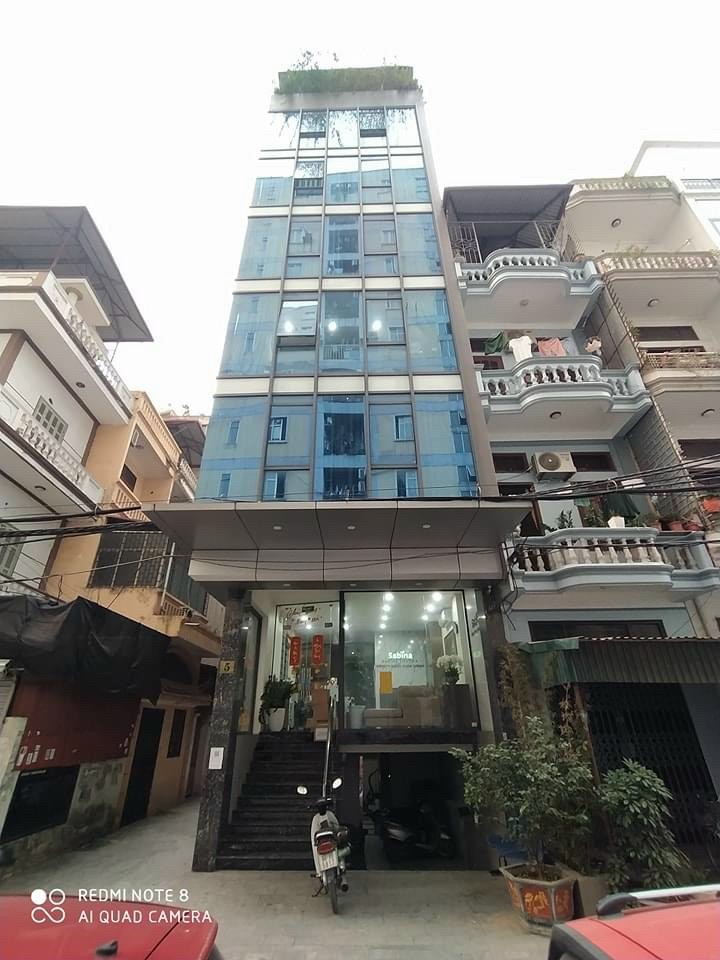 Bán Gấp nhà mặt phố Yết Kiêu. DT 90m. mt 5m, thông sàn. 9 tầng thang máy. giá 40 tỷ.