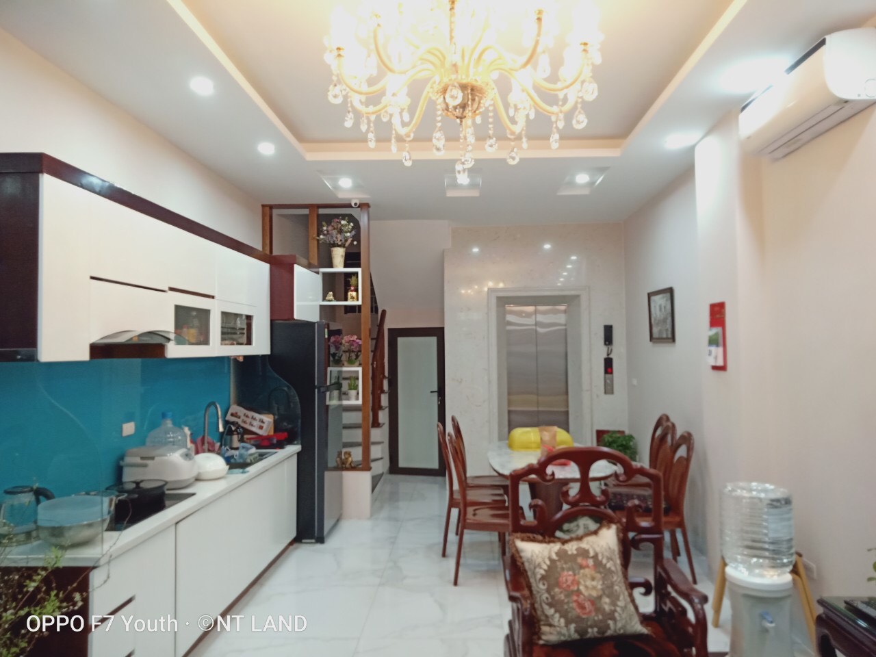 Bán Nhà Siêu Đẹp Lạc Long Quân 77m2