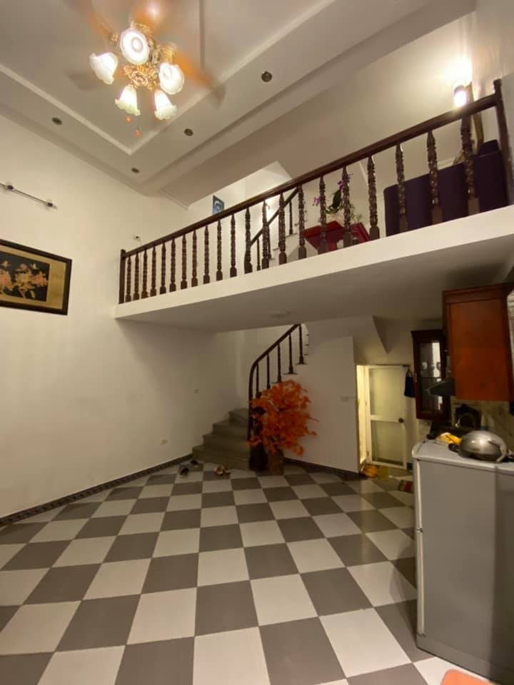 Bán nhà mặt tiền kinh doanh 60m2 Hoàng Diệu, Quận 4, vị trí đẹp, có dòng tiền sẵn,giá chỉ 13.8tỷ