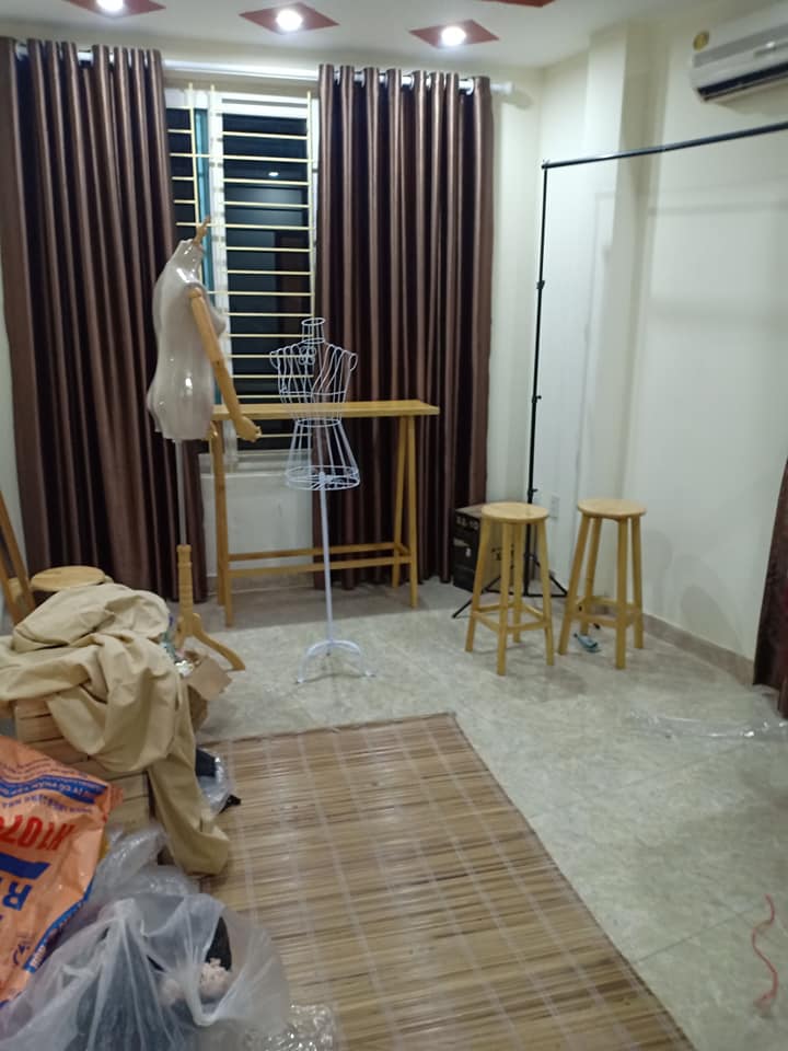 121m2