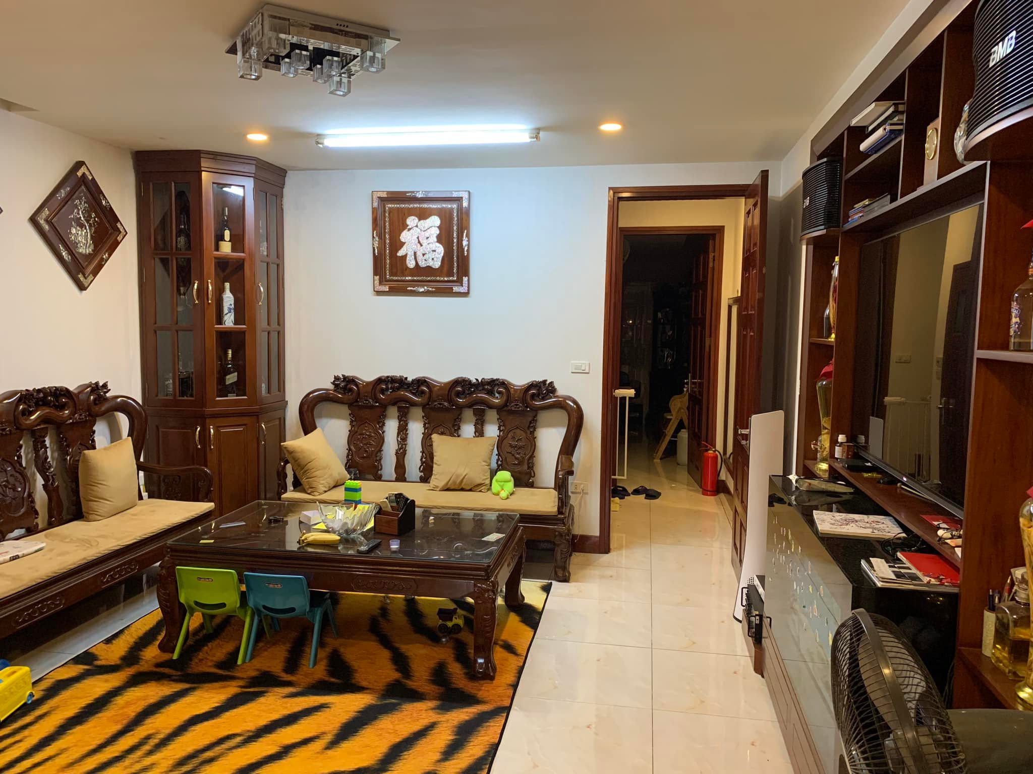 VIEW HỒ TÂY - VỈA HÈ RỘNG - KINH DOANH TUYỆT ĐỈNH - TÂY HỒ GIÁP BA ĐÌNH - NHÀ ĐẸP KIÊN CỐ