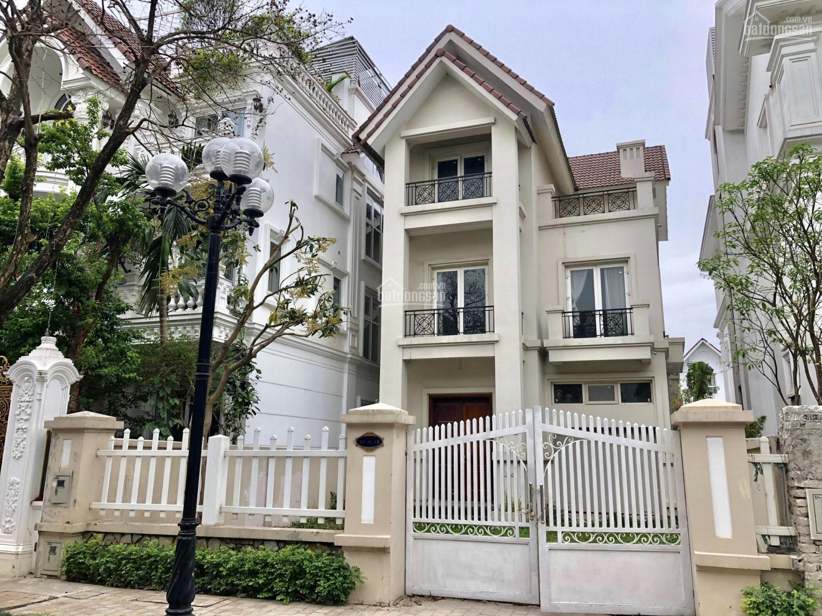 Bán gấp đơn lập Hoa Phượng 7, trục đường chính lớn, 290m2, thô, 48 tỷ, view sông nội khu