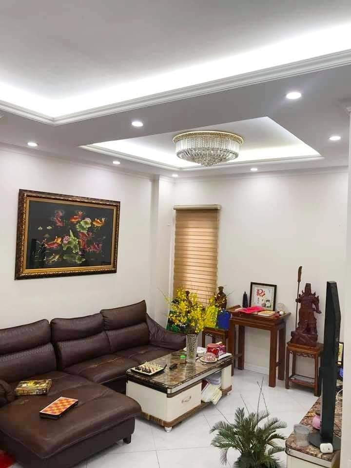 TÂY HỒ Bán Nhà 120m2 x5T Giá 26 Tỷ Sau UBND Quận