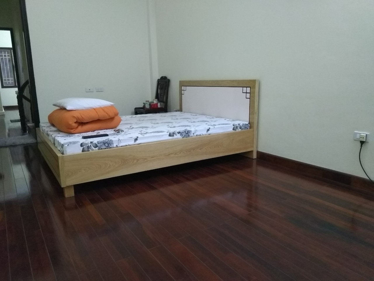  115m2