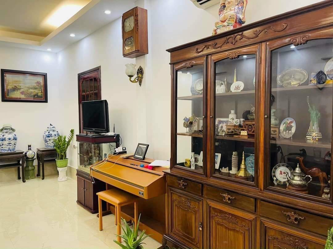 Bán nhà Giang Văn Minh, 96m2 x 6 tầng, mặt tiền 6.3m, 27.5 tỷ