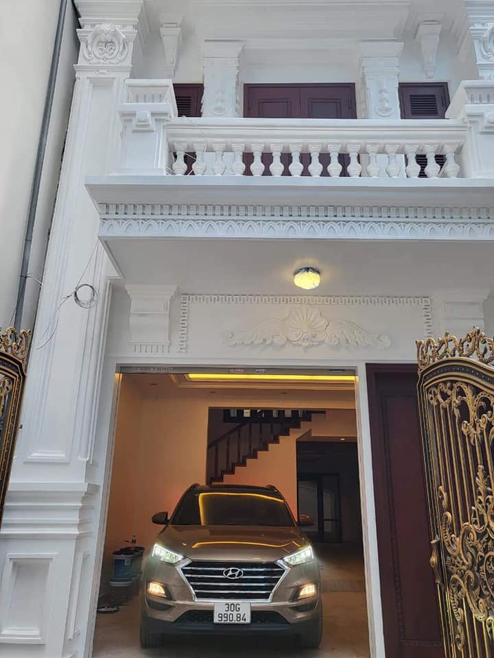 Bán Nhà Mặt Ngõ Lạc Long Quân, Tây Hồ, 125m² 5 Tầng, Gara Ô Tô Tránh, Kinh Doanh, Vị Trí Giáp Võ Chí Công. Giá: 26,5 tỷ.