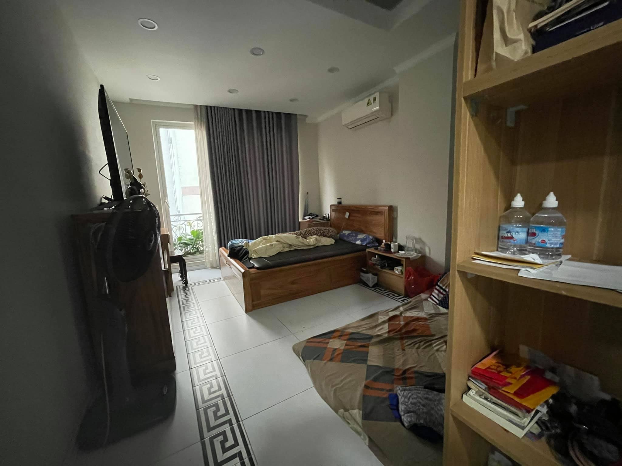 55m2