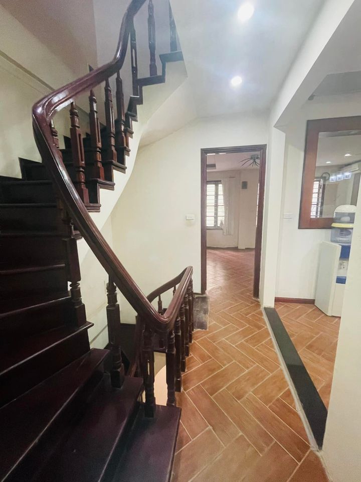 Bán nhà ngõ 167 Tây Sơn, 54m2 x 6 tầng, mt 6.1m, 14.5 tỷ