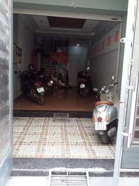 Bán nhà Láng Hạ - 65m2 x 6 tầng- Giá 10.5 tỷ