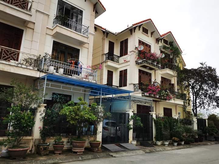 BIỆT THỰ - VỪA Ở VỪA KINH DOANH - VĂN PHÒNG - NAM TỪ LIÊM.