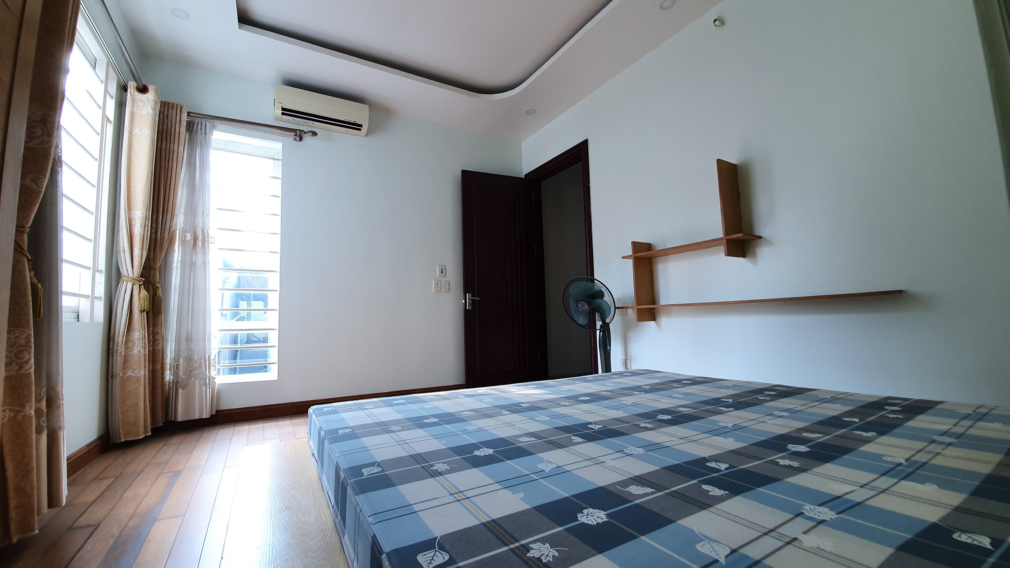 Bán nhà riêng Pasteur Quận 3 DT 60m2,MT 4,2m giá 15.8 tỷ