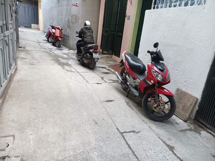 1 phút ra TTTM CHỢ MƠ có nhà to đẹp cần bán gấp 32 m x 4 tầng 2.9 tỷ