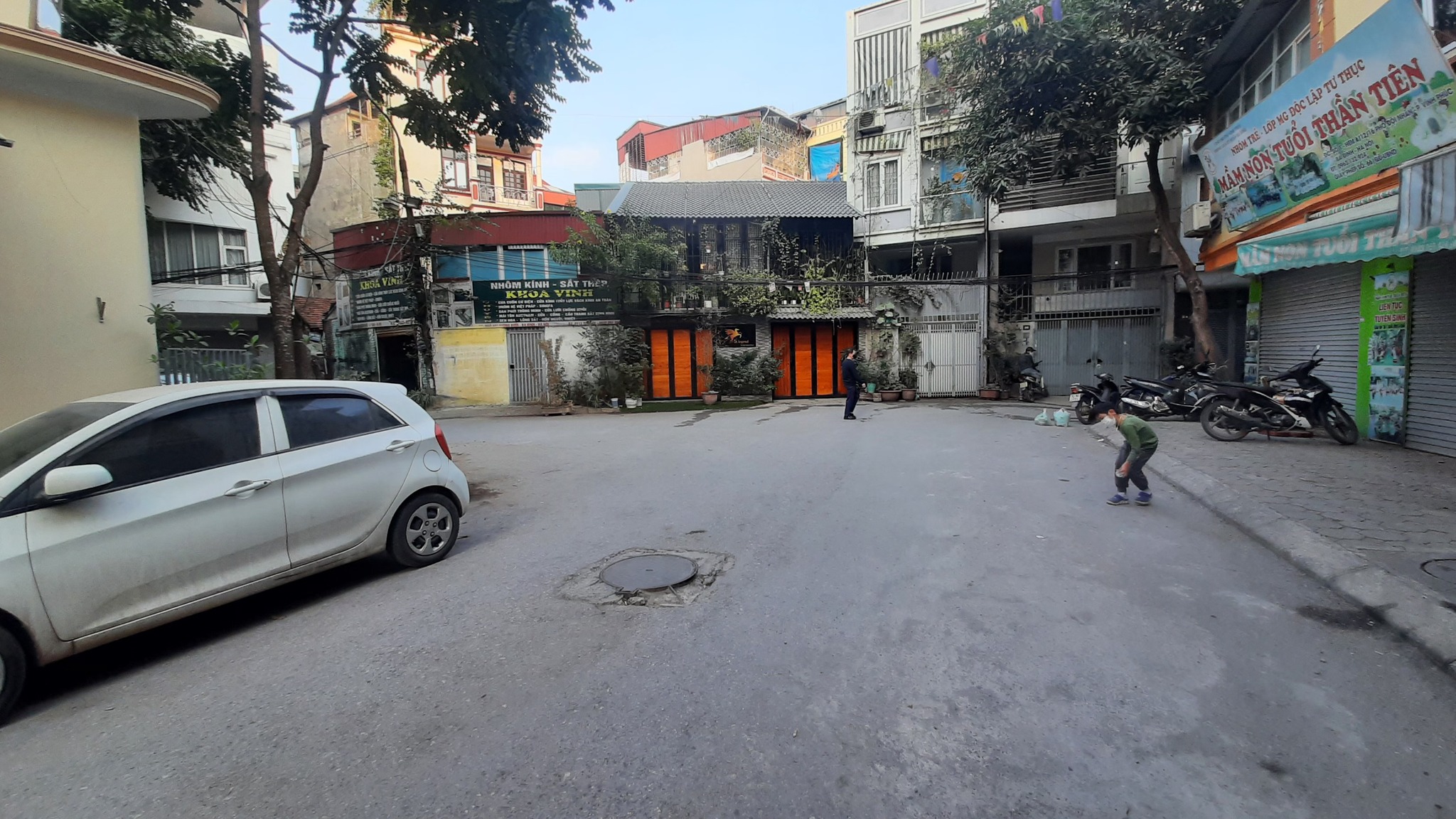 Cần bán nhà mặt phố Ngũ Xã-Phường Trúc Bạch-Ba Đình- Hà Nội 19.5 tỷ