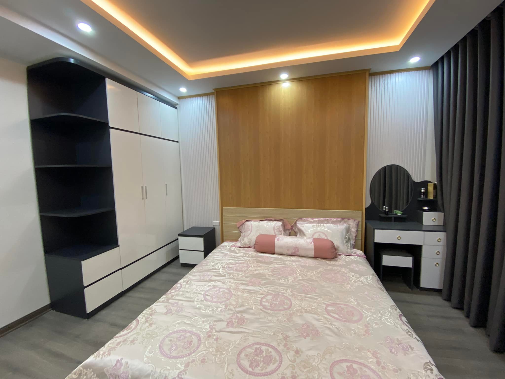 CHUYỂN NHƯỢNG KHÁCH SẠN NGÃ 3 LƯƠNG NGỌC QUYẾN - HÀNG BUỒM - 47m2 - 33 tỷ.