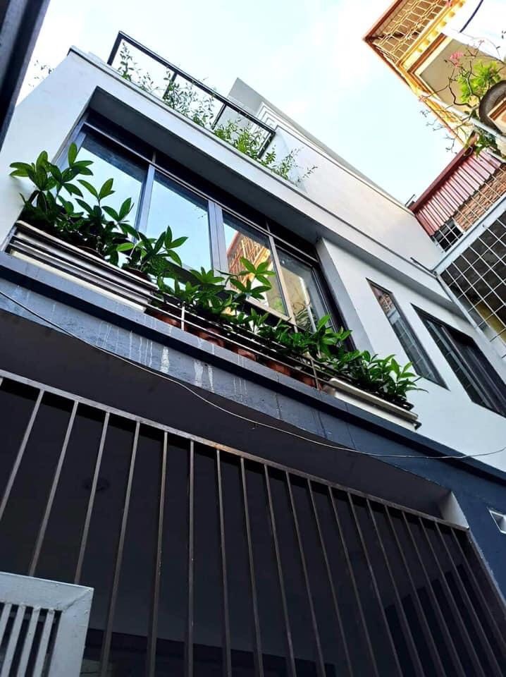 Cực hiếm Đống Đa Thái Hà ô tô KD, gần phố, khu vip, nhà đẹp 103m2 x 5 tầng MT 4,9m, giá 18 tỷ