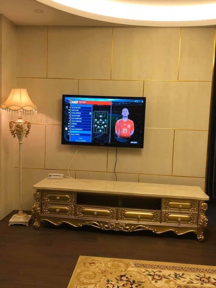 Ô tô tránh, Trung tâm Đống Đa, Hoàng Cầu, 7T, thang máy, Nhà đẹp. 17 tỷ