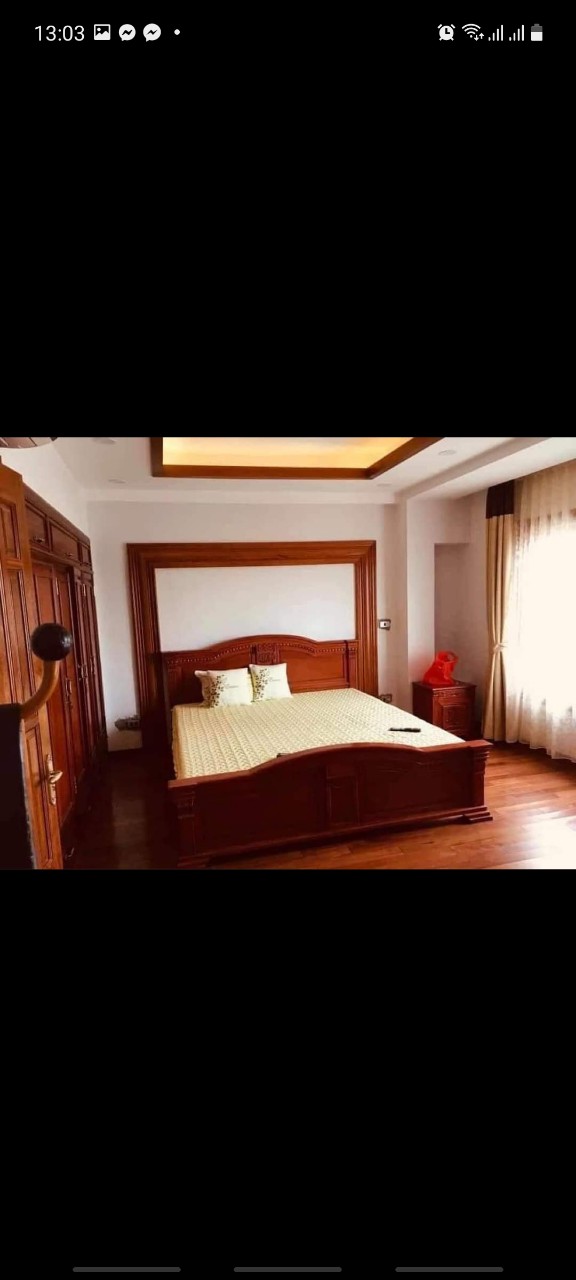 Cần Bán Căn Nhà Mặt Phố Thái Hà, Vỉa Hè Rộng Kinh Doanh Đỉnh, 55m2, Nhỉnh 17,8 Tỷ.