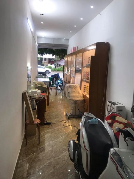 Bán nhà mặt phố Xã Đàn – 171m2 x 3 tầng- Giá 34.8 tỷ