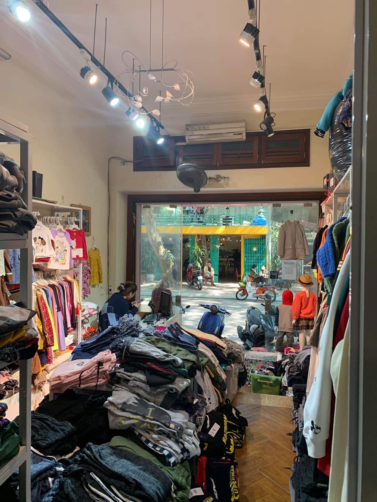 Bán nhà mặt phố Trần Tử Bình – 47m2 x 4 tầng- Giá 18 tỷ