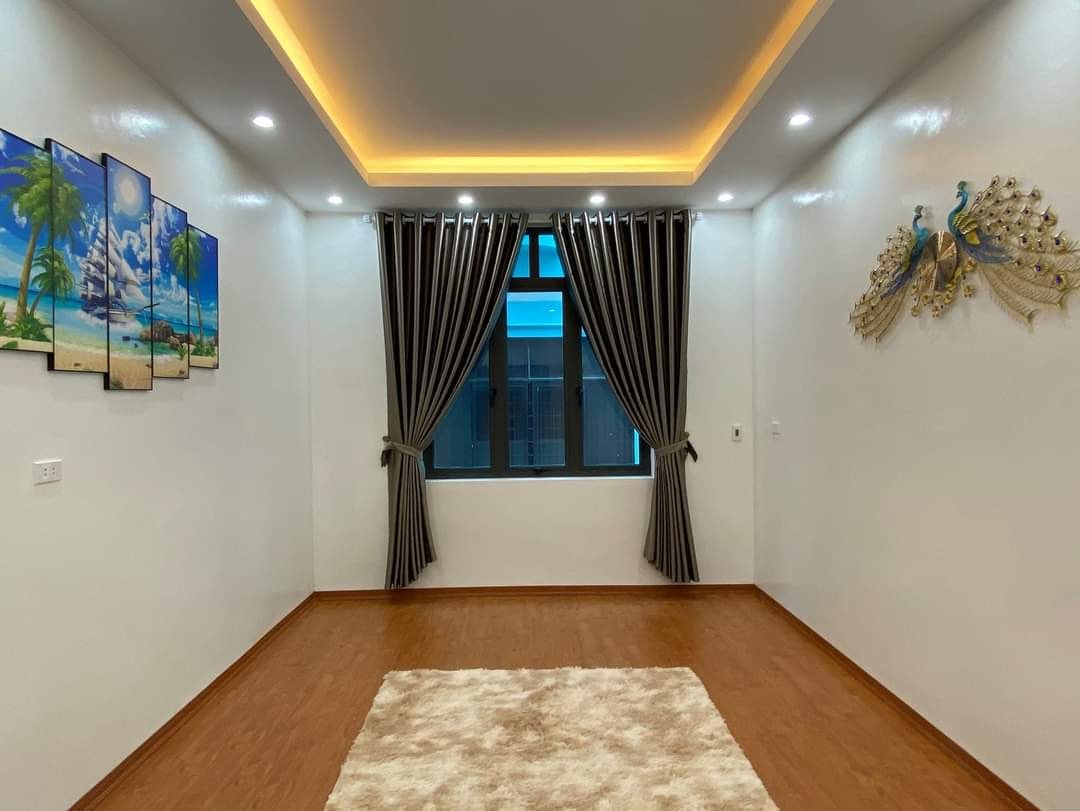 Bán gấp khu đấu giá X2-tổ 8 Cự Khối, Long Biên gần hồ Đầm Tranh