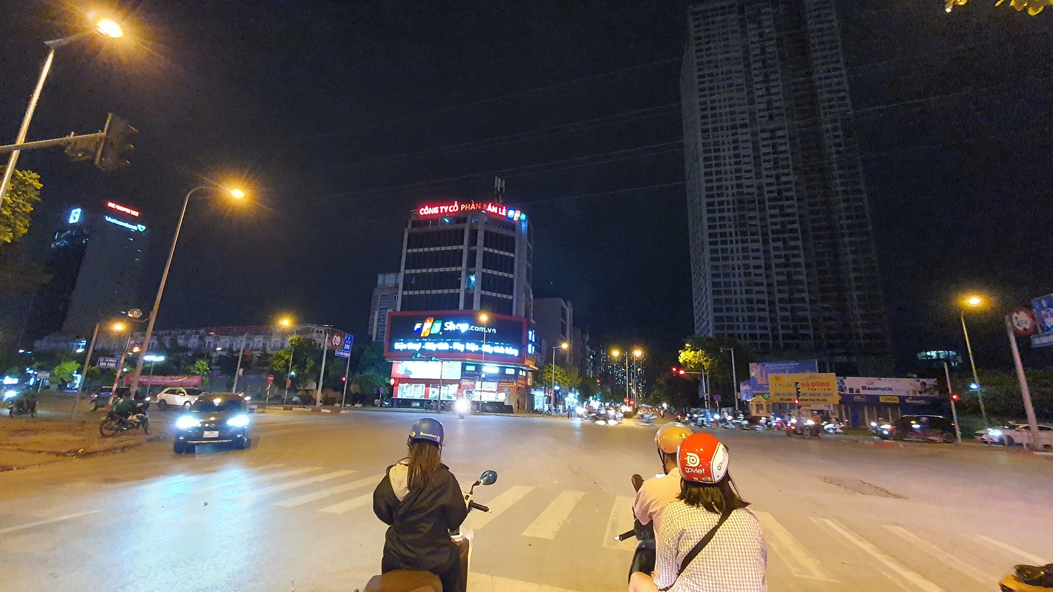 24,5 tỷ mua nhà mặt phố Hà Đông, vỉa hè rộng, kinh doanh đỉnh cao, xem nhà ngay còn kịp