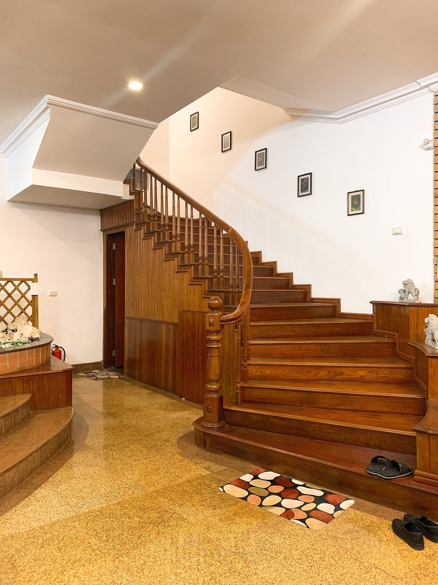 Sở hữu ngay nhà mặt phố Âu Cơ, Tây Hồ 50m2, 7 tầng, giá nhỉnh 15 tỷ