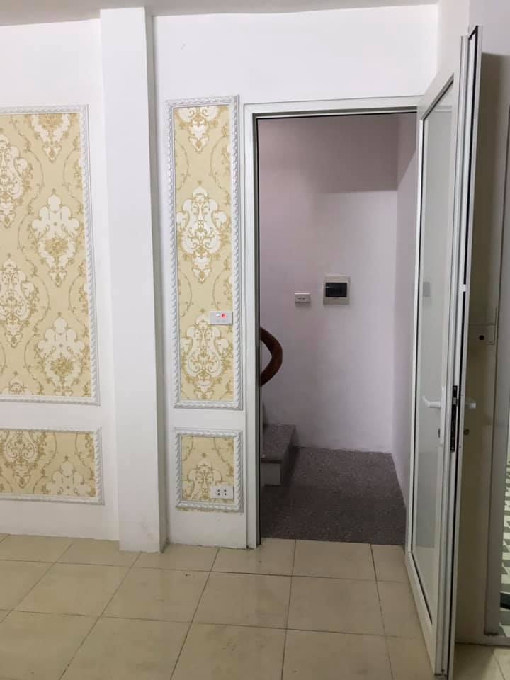  153m2