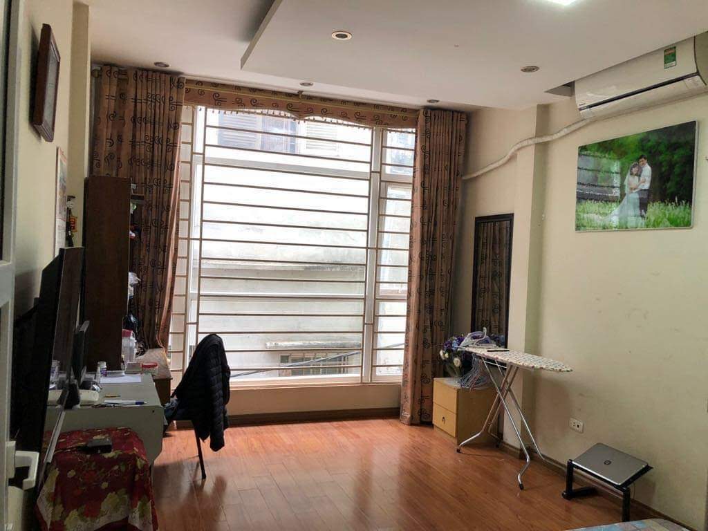 Bán nhà mặt phố THUỴ KHUÊ 2 thoáng kd, oto , mặt tiền khủng chỉ hơn 10 tỷ.