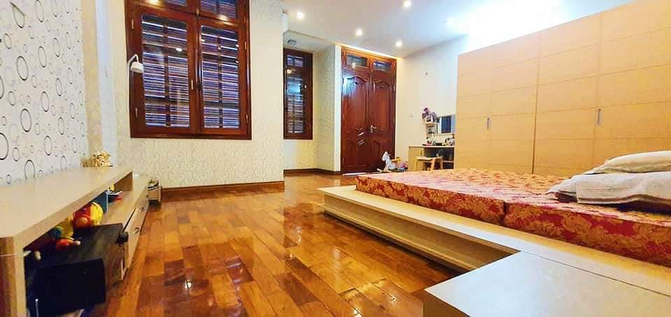 Mặt phố Đào Duy Từ 150m2, mặt tiền 6m, 61 tỷ, kinh doanh đỉnh, phù hợp xây khách sạn