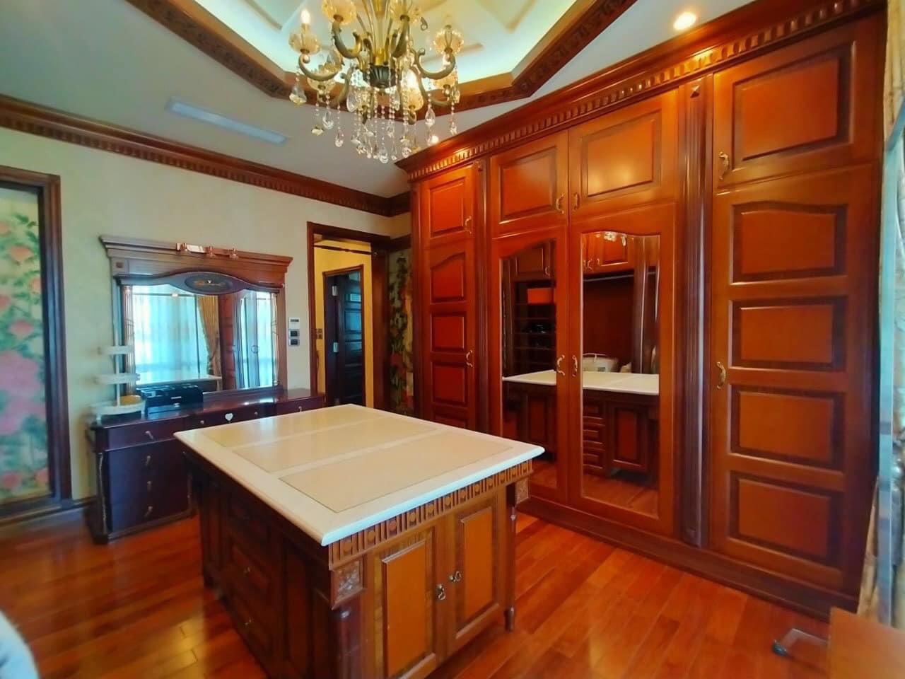 Bán Nhà Mặt Tiền Đường 9, Bình An,Q2. 4.2x19. 1T2L. giá 15 tỷ