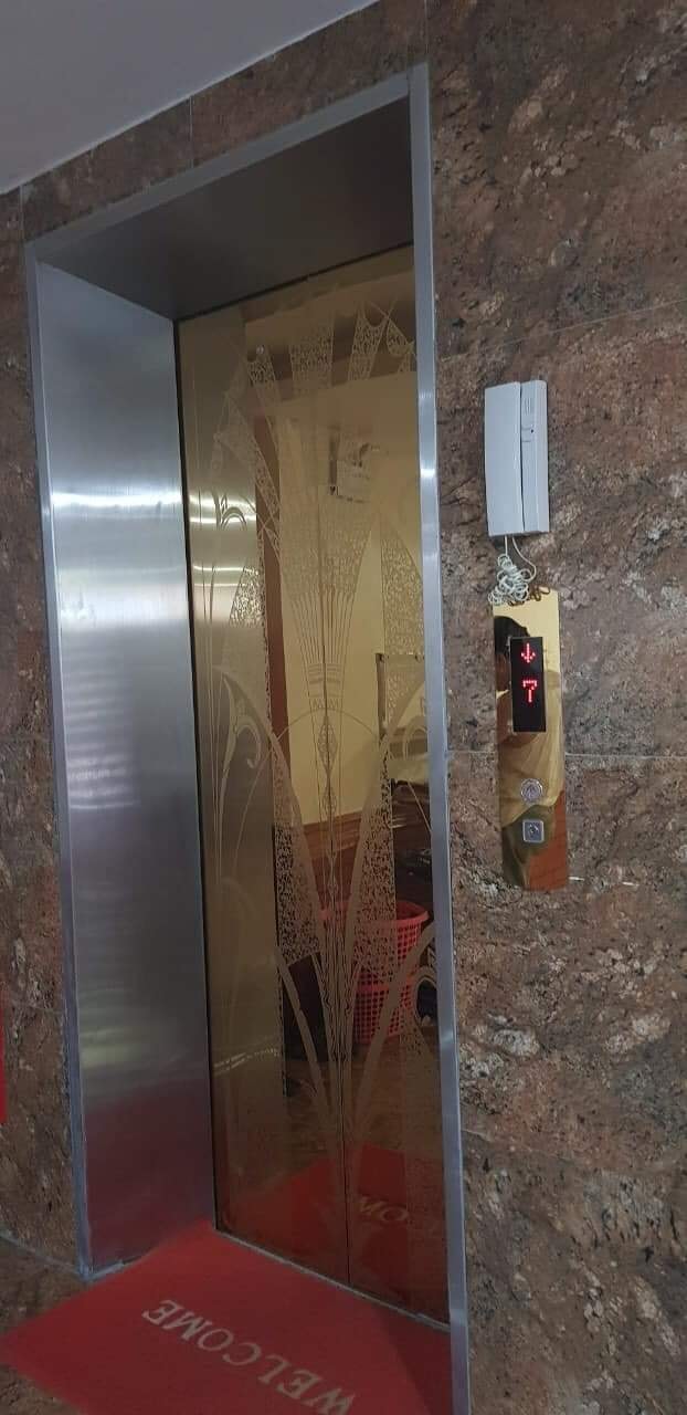 LẠC LONG QUÂN - NHÀ PHÂN LÔ - Ô TÔ TRÁNH - KINH DOANH - 135 M x 5 TẦNG - 26.6 TỶ