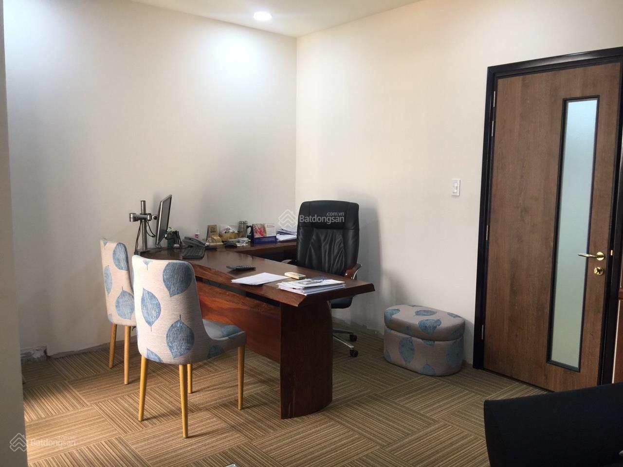 Nhà MT đường ngay Song Hành 5x20m trệt 2 lầu sân thượng, đang cho thuê 35tr/th, giá 19 tỷ