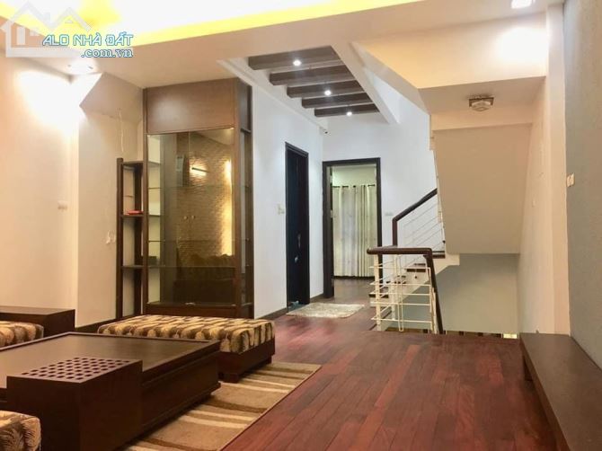 Bán Nhà 80m2*5 Tầng*5,2m Mặt Tiền, Chỉ 13.6 Tỷ Đường 800A Cầu GiấyBán Nhà 80m2*5 Tầng*5,2m Mặt Tiền, Chỉ 13.6 Tỷ Đường 800A Cầu Giấy