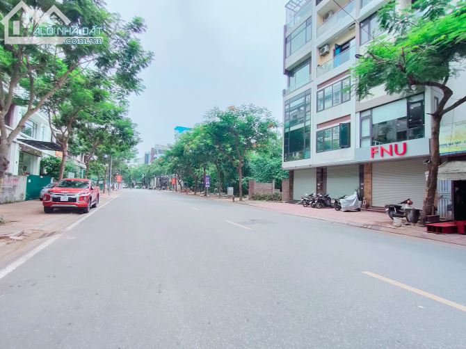 Bán Nhà 2 MT KDC Nam Long Phước Long B Q.9 22Tỷ/110m2