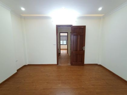 CẦN BÁN SHOPHOUSE DỊCH VỌNG HẬU CẦU GIẤY 110M 7 TẦNG THANG MÁY VỈA HÈ KINH DOANH 31 TỶ