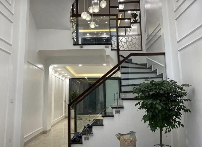 CHÍNH CHỦ BÁN NHÀ MẶT PHỐ - THANH XUÂN- SIÊU ĐẸP- 50M - 6TẦNG- VỈA HÈ- KINH DOANH