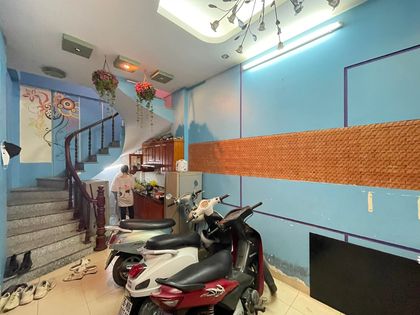 Bán nhà mặt tiền đường Lê Văn Sỹ, P14, Quận 3-DT:4x16m-2 tầng-29 tỷ TL