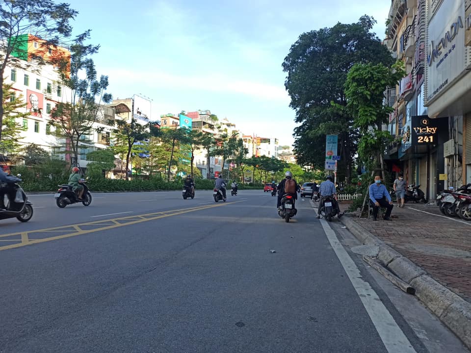 Bán MP Xã Đàn, 33m2 x 5 tầng, mt 3m, 18 tỷ