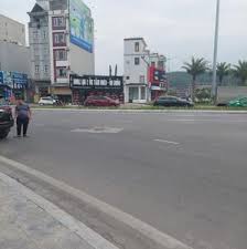 Cần bán ô đất diện tích 1083m2 mặt đường 18 khu Đông Ga Giếng Đáy thành phố Hạ Long