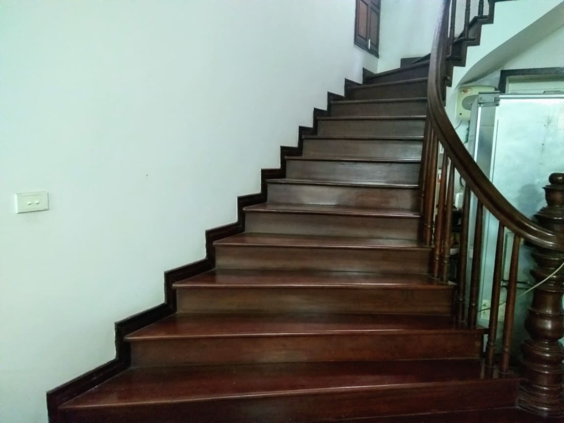 135m2