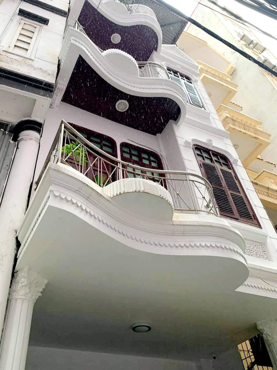 BÁN NHÀ GẦN MẶT PHỐ TRẦN DUY HƯNG, THÔNG PHỐ TRUNG KÍNH, Ô TÔ ĐỖ CỬA, Ở TIỆN NGHI, KINH DOANH CHO THUÊ VĂN PHÒNG, SPA, THẨM MỸ, ... 098.115.8.507.