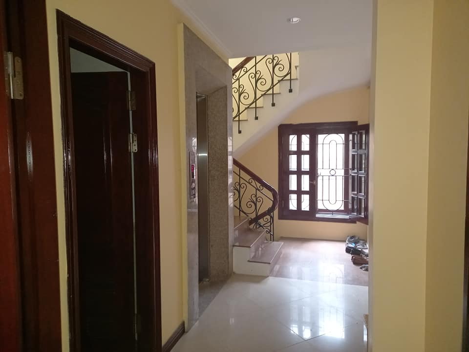 HOÀN KIẾM , 7TANG THANG MÁY, KINH DOANH ĐỈNH TẶNG TOÀN BỘ NỘI THẤT, DT 80M , MT17M