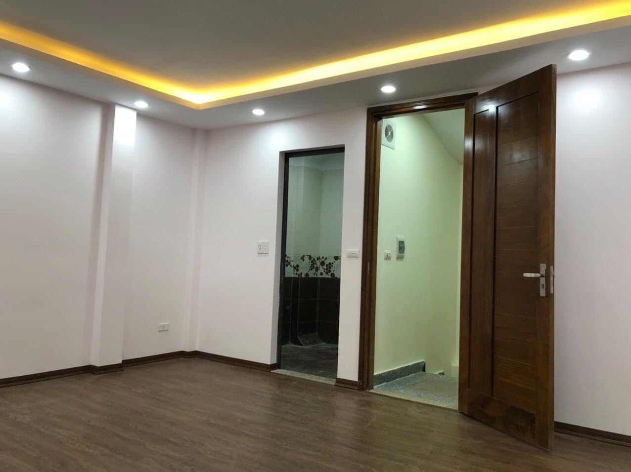 Nhà mới cực đẹp phố Thái Hà, Đống Đa 65m2 6 tầng mặt tiền đẹp, 18,5 tỷ